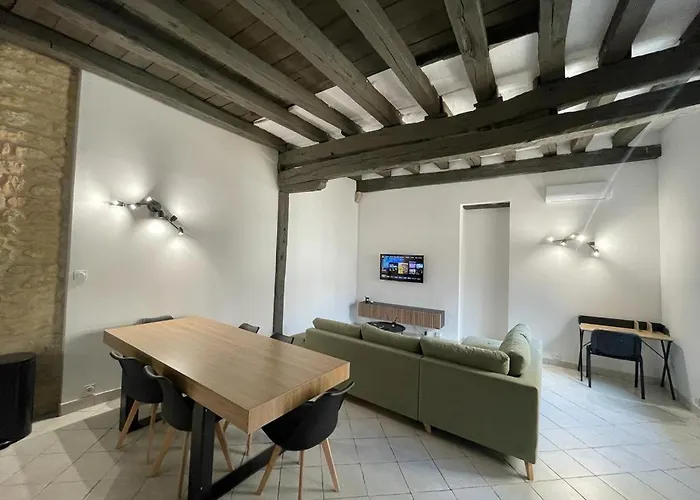Atypique - Centre Historique - Appartement 2 Chambres